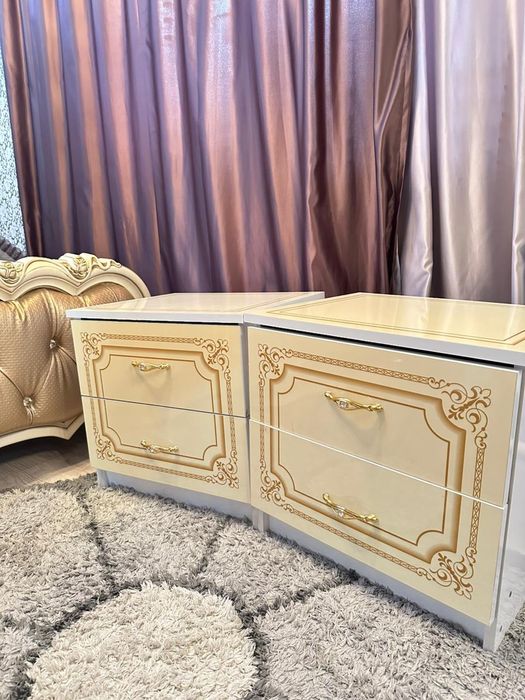 Продам спальный гарнитур