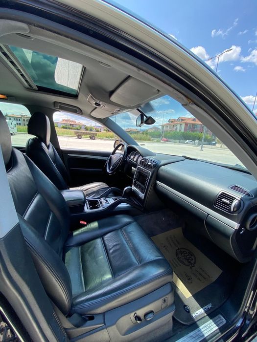Porsche cayenne 4.5 v8