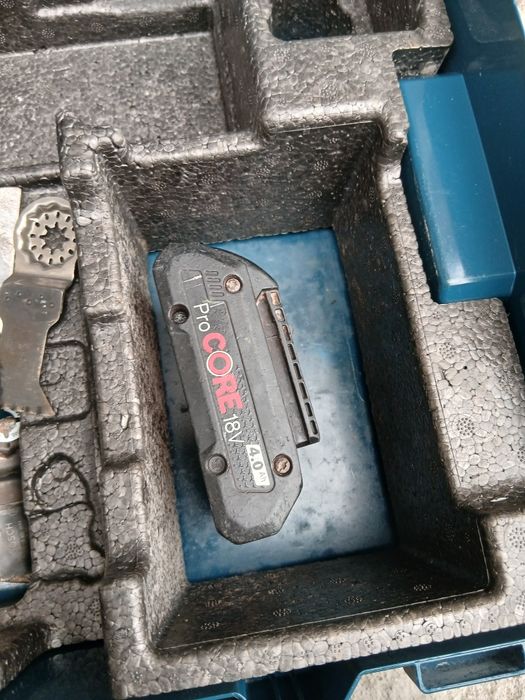 Мултифункционален акумулаторен инструмент Bosch Profesional Gop 18V-34