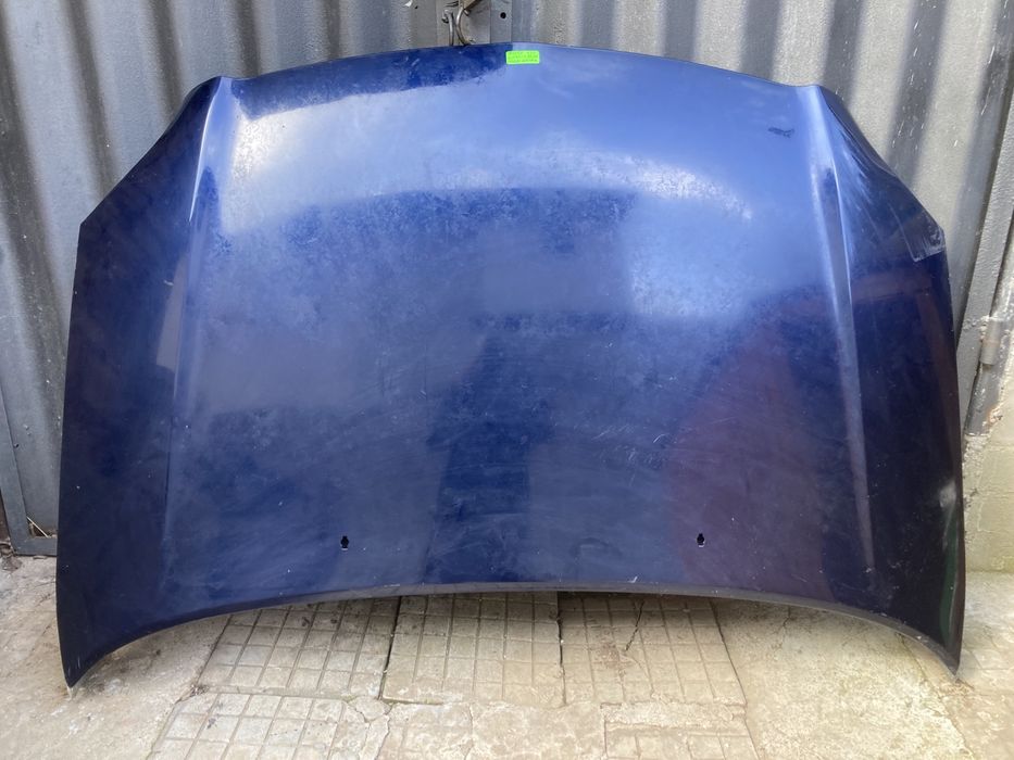 Преден капак за тойота авенсис Т25/Toyota avensis 03-08г