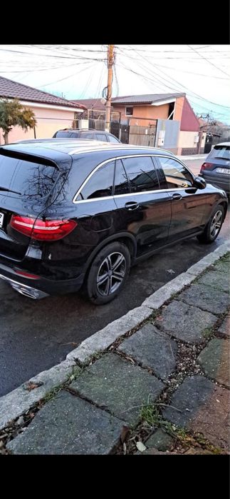 MERCEDES-BENZ GLC