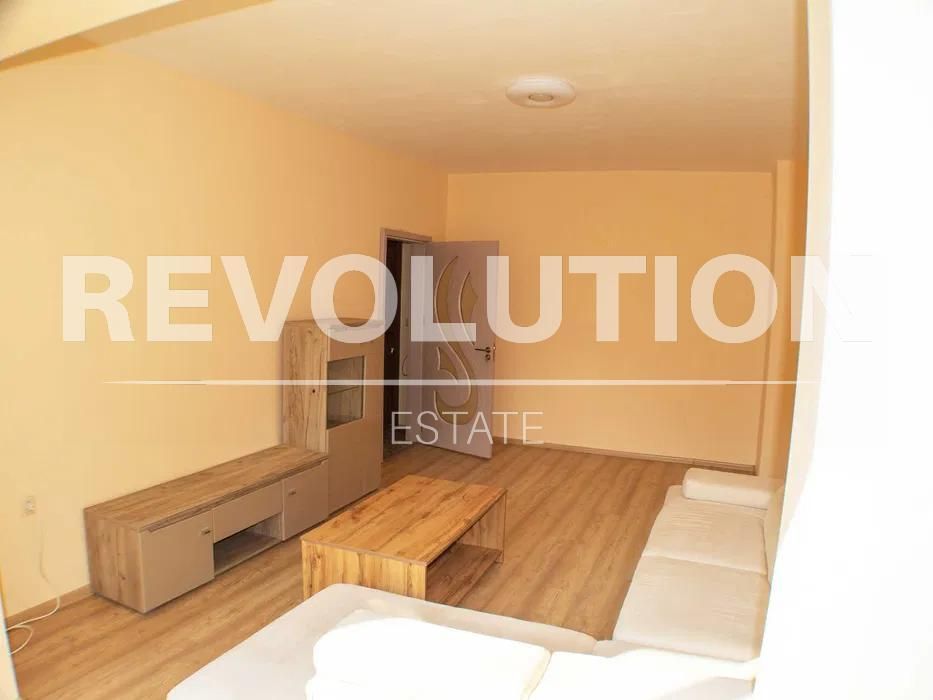 Дава се под наем Тристаен апартамент в Варна, Левски - 70 кв.м за 625 € - Снимка #4