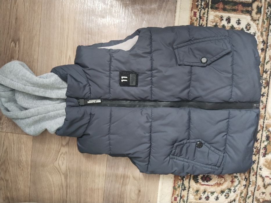 Продам безрукавку