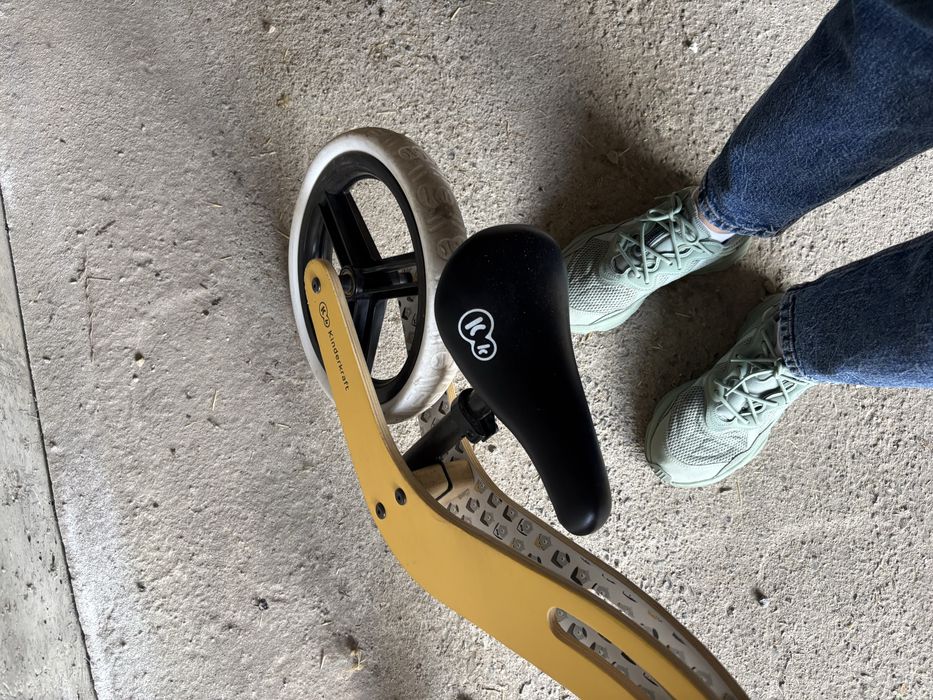 Kinderkraft баланс колело