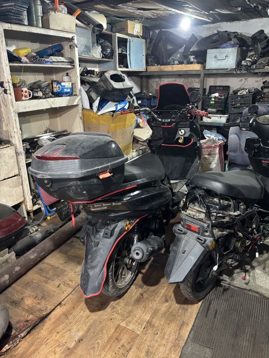 Продам мопед макси