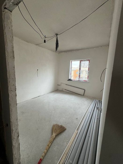 Срочно продаётся Сергели 2-кв 5/5/5