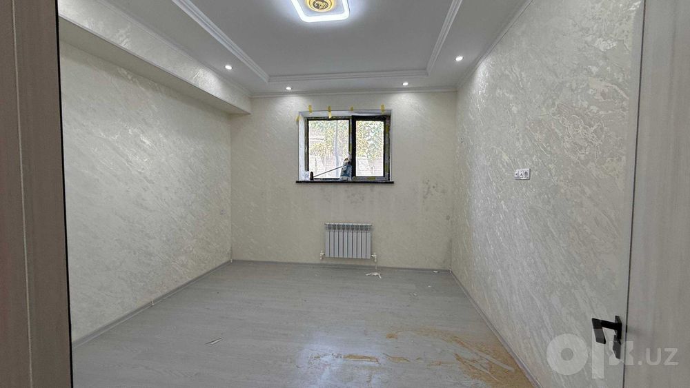 №4000. Продается 3х-комнатная квартира в Новостройке.