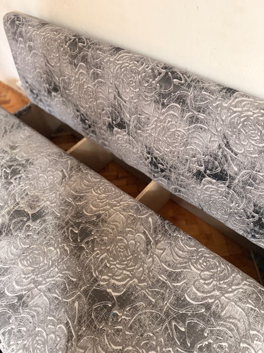 Диван/канапе с място за съхранение