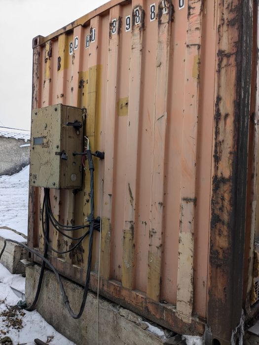 Продам контейнер 20 т под майнинг отель