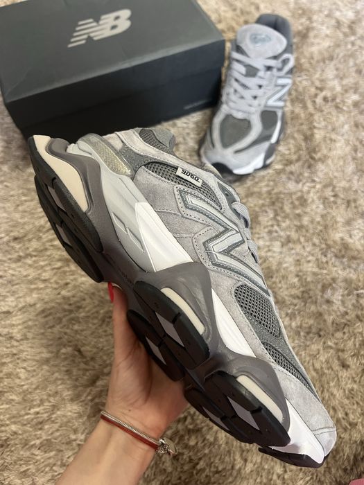 New Balance 9060 - JFG Grey