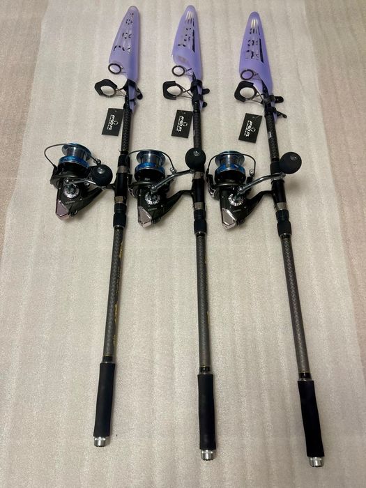 SET 3 Lansete Telescopice FL TELE CARP 3.90m 180G + 3 Mulinete AQ10000
