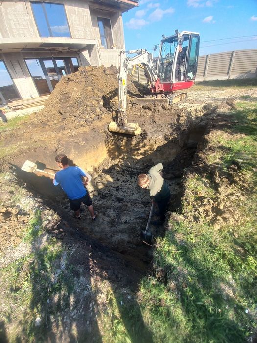 drenaje și canalizări, săpături cu utilaje
