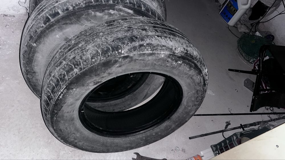 225/70/16 корейский 3штук