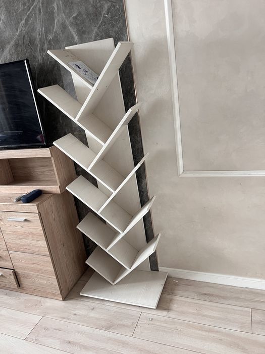 Темір вешолка мен кітап салатын