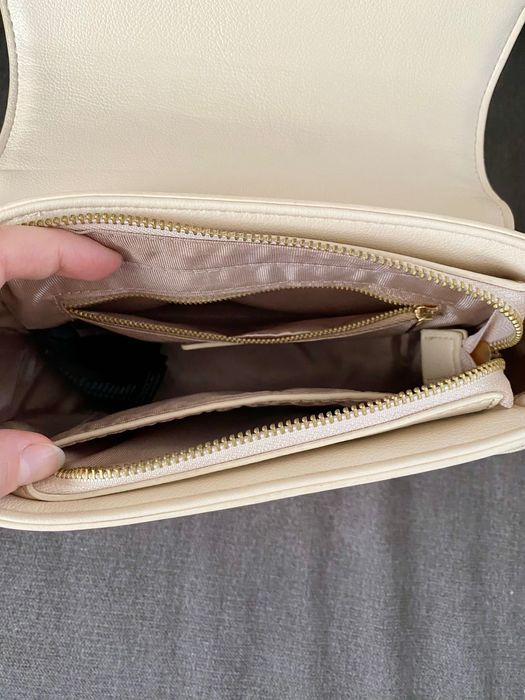 Дамска бежова чанта