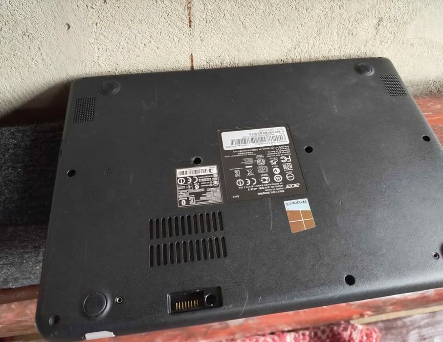 Acer aspire v5-122p defect