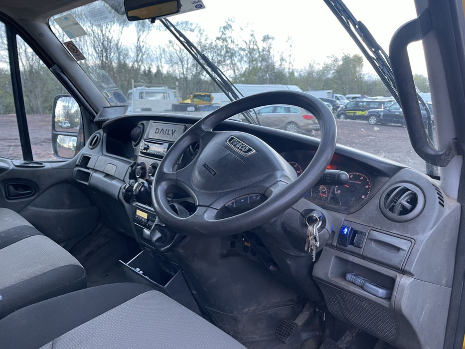 Iveco daily 65c17 3.0 basculanta