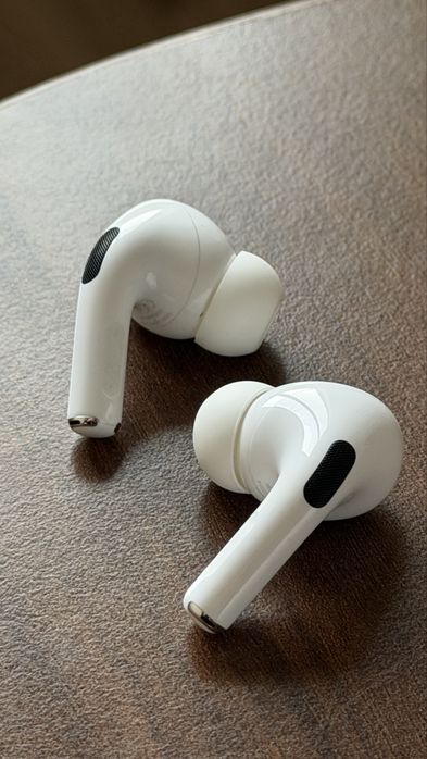 Casti Apple AirPods Pro