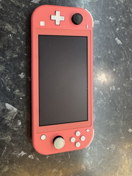 Nintendo switch lite с играми