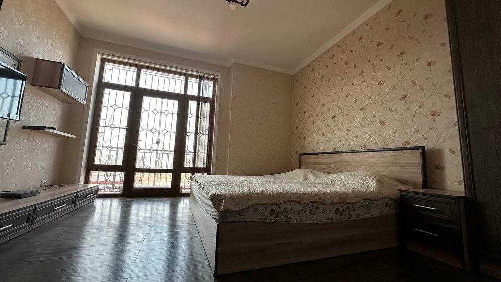 Престижная махаля дом 5 комнат 6 соток 2 этажа Бассейн