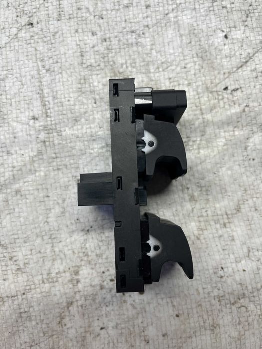 Конзола за управление Volkswagen passat b8