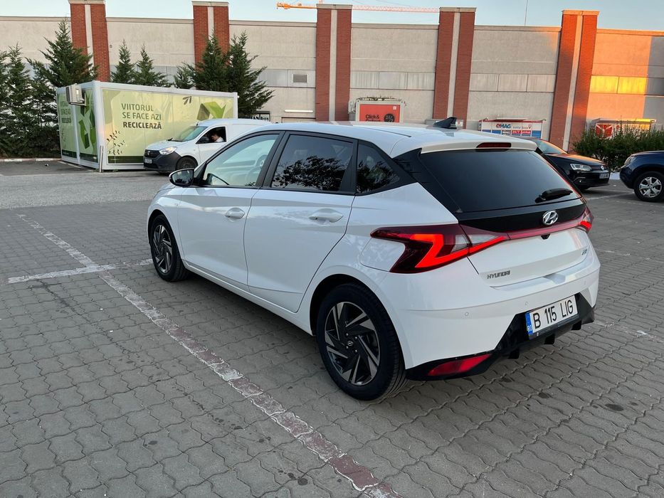 Hyundai i20  Led Line
