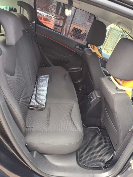 Peugeot 308 2012 1.6 hdi