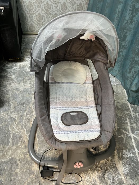 Продам детский  шезлонг