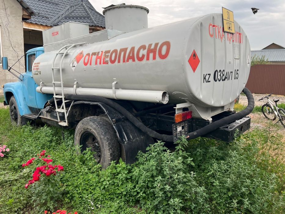 Продам  срочно Зил 130