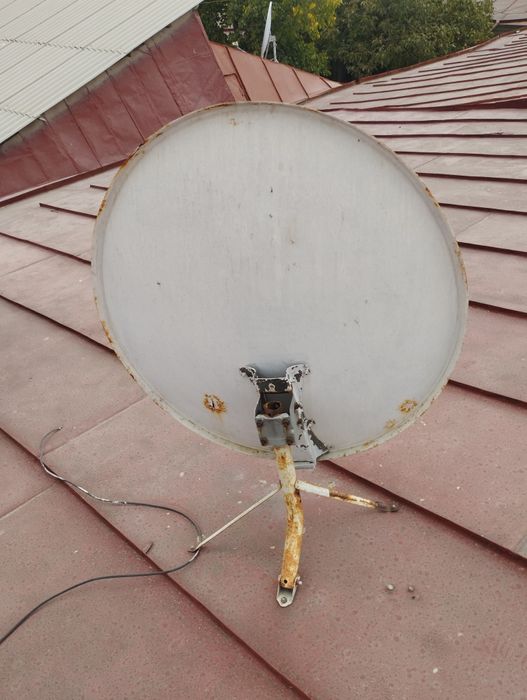 Продаётся параполический антенна