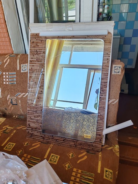 Зеркало для ванной комнаты