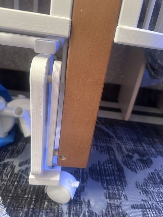 Жаңа “Манеж” сатылады