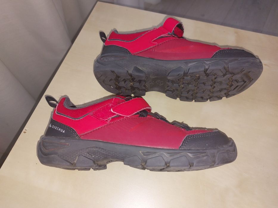Pantofi sport impermeabili Quechua Marime 34