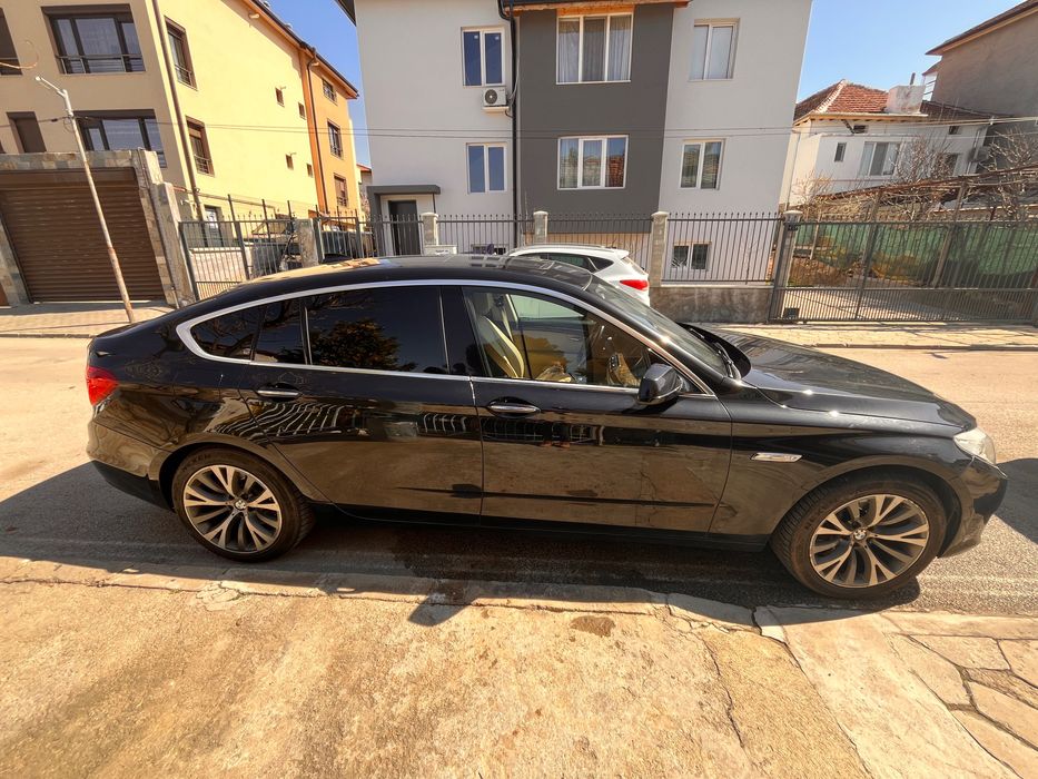BMW GT 535 автомобил