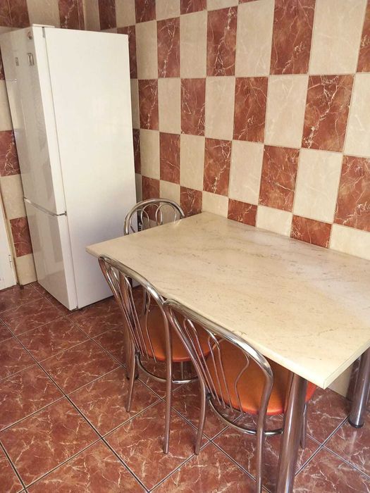 Inchiriez apartament 2 camere