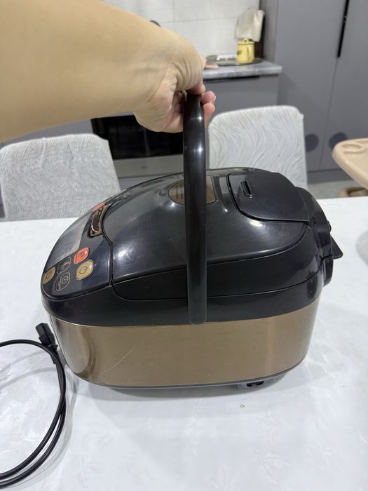 Продам мультиварку Tefal