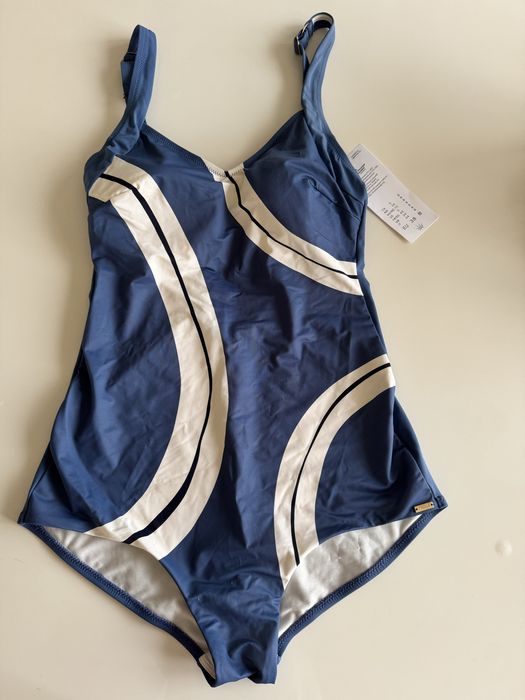 Горнища на бански Triumph