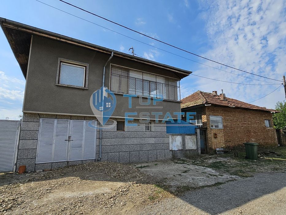 Продава се Къща в с. Ново градище, Област Велико Търново - 160 кв.м за 240 €/кв.м - Снимка #1