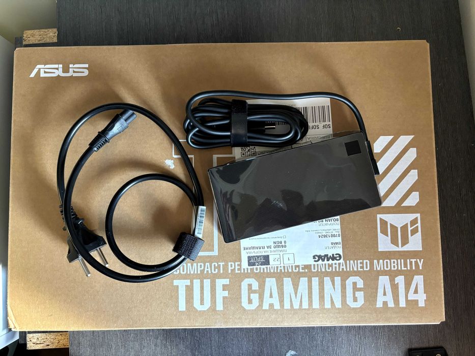 ASUS TUF A14 гейминг лаптоп - като нов, в гаранция с 8845HS и RTX 4050