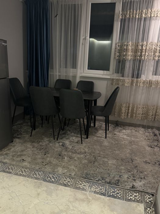 Продаётся 3 комнатная квартира напротив  тотус лаваш мархабо,кирпич