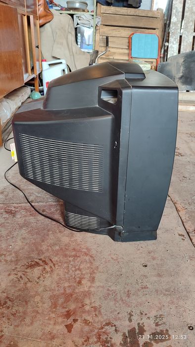 Продам телевизор