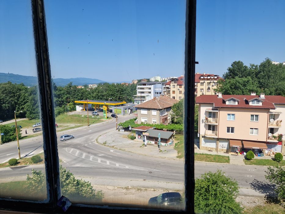 Продава се Тристаен апартамент в Габрово, Трендафил 2 - 56 кв.м за 774 €/кв.м - Снимка #7