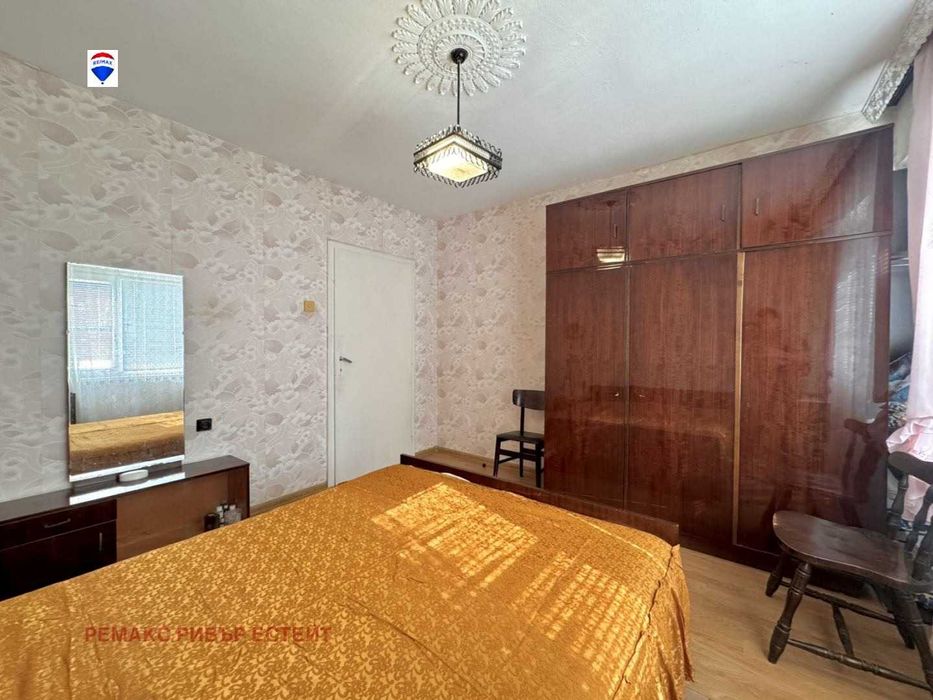 Продава се Тристаен апартамент в Русе, Здравец Изток - 80 кв.м за 1287 €/кв.м - Снимка #7