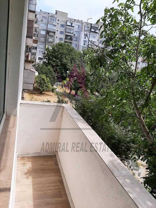 Дава се под наем Тристаен апартамент в Варна, Колхозен пазар - 65 кв.м за 400 € - Снимка #7