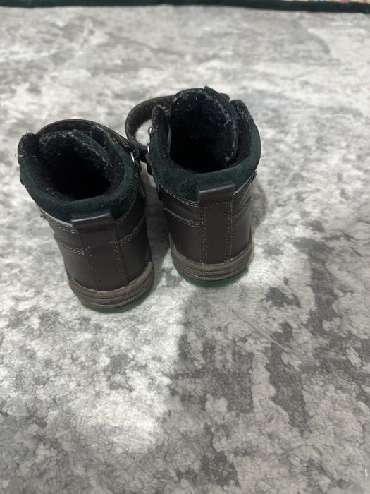 Демисезонные ботинки