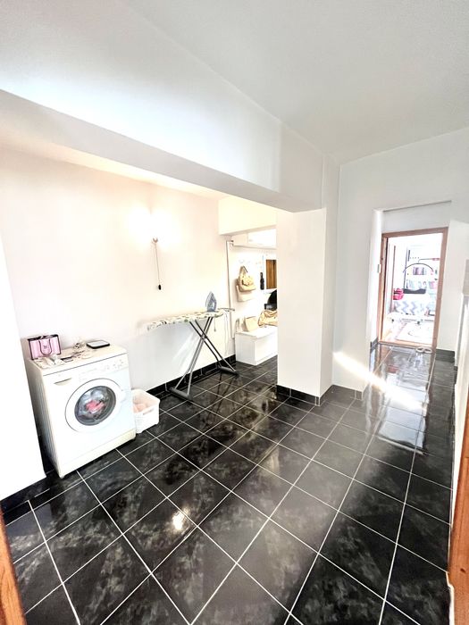Apartament 3 camere 92+ balcon