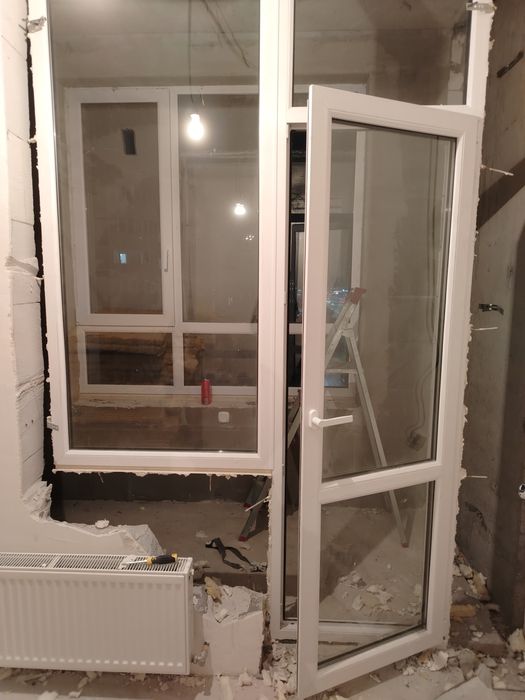 Продам окно с дверью