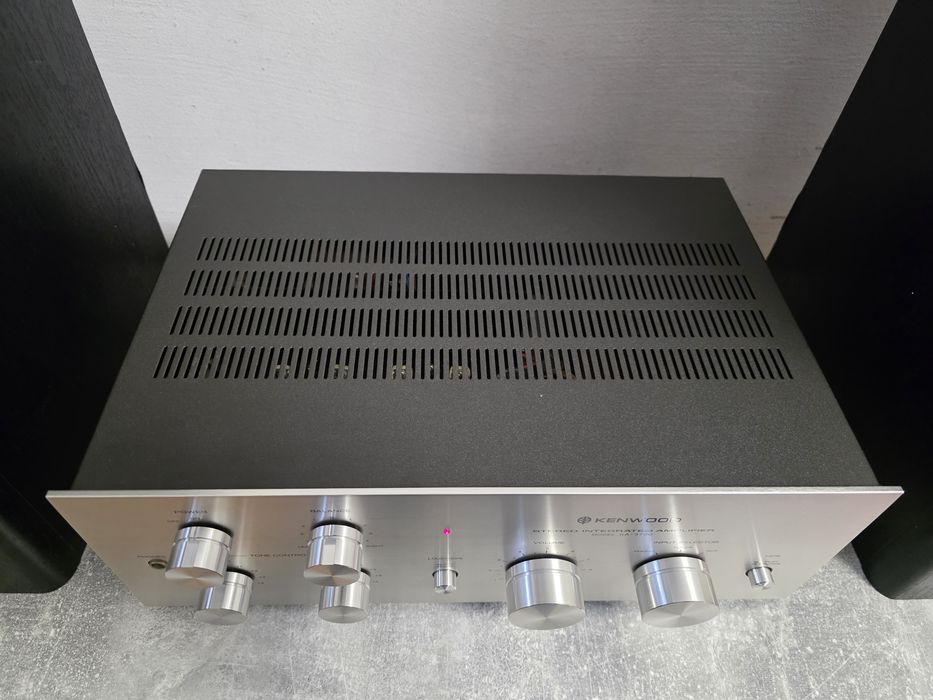 Amplificator kenwood KA-3700 în stare perfectă(ca nou)