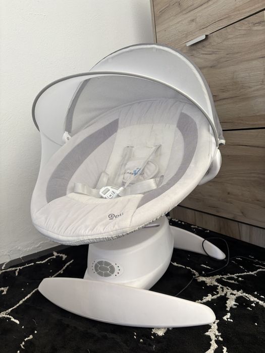 Leagan electric rotativ 360 cu inclinare reglabila, senzor de miscare si telecomanda Caretero