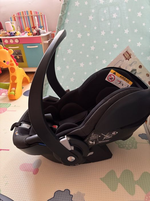 Детско столче Ergobaby BeSafe iZi Go Modular X1 i-Size + ISOFIX база